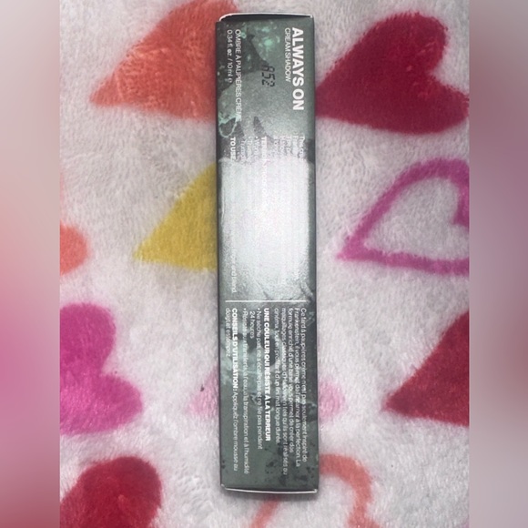 Smashbox Masters of Horror cream Eyeshadow - Picture 3 of 4